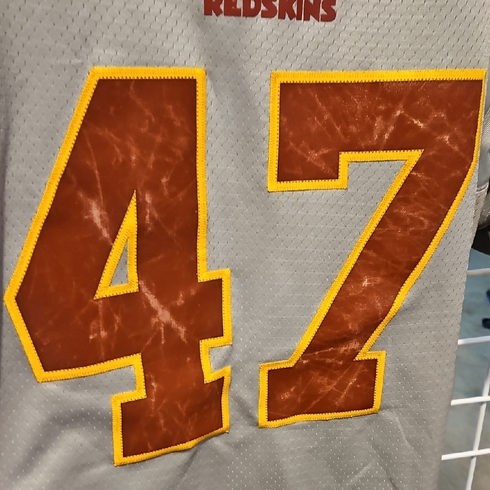 Chris Cooley REDSKINS Team Gray and Burgundy Men's JERSEY - Picture 2 of 7
